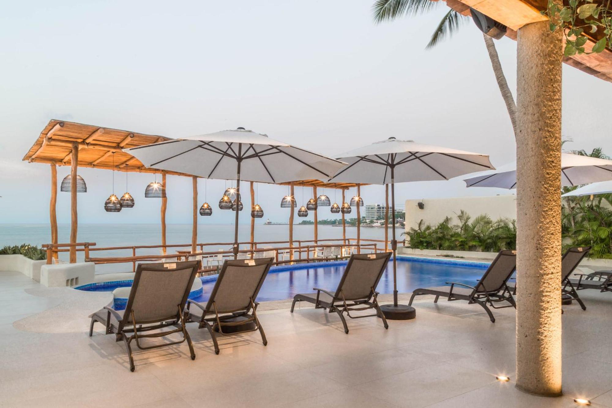 Hotel Ysuri Bucerias Bagian luar foto