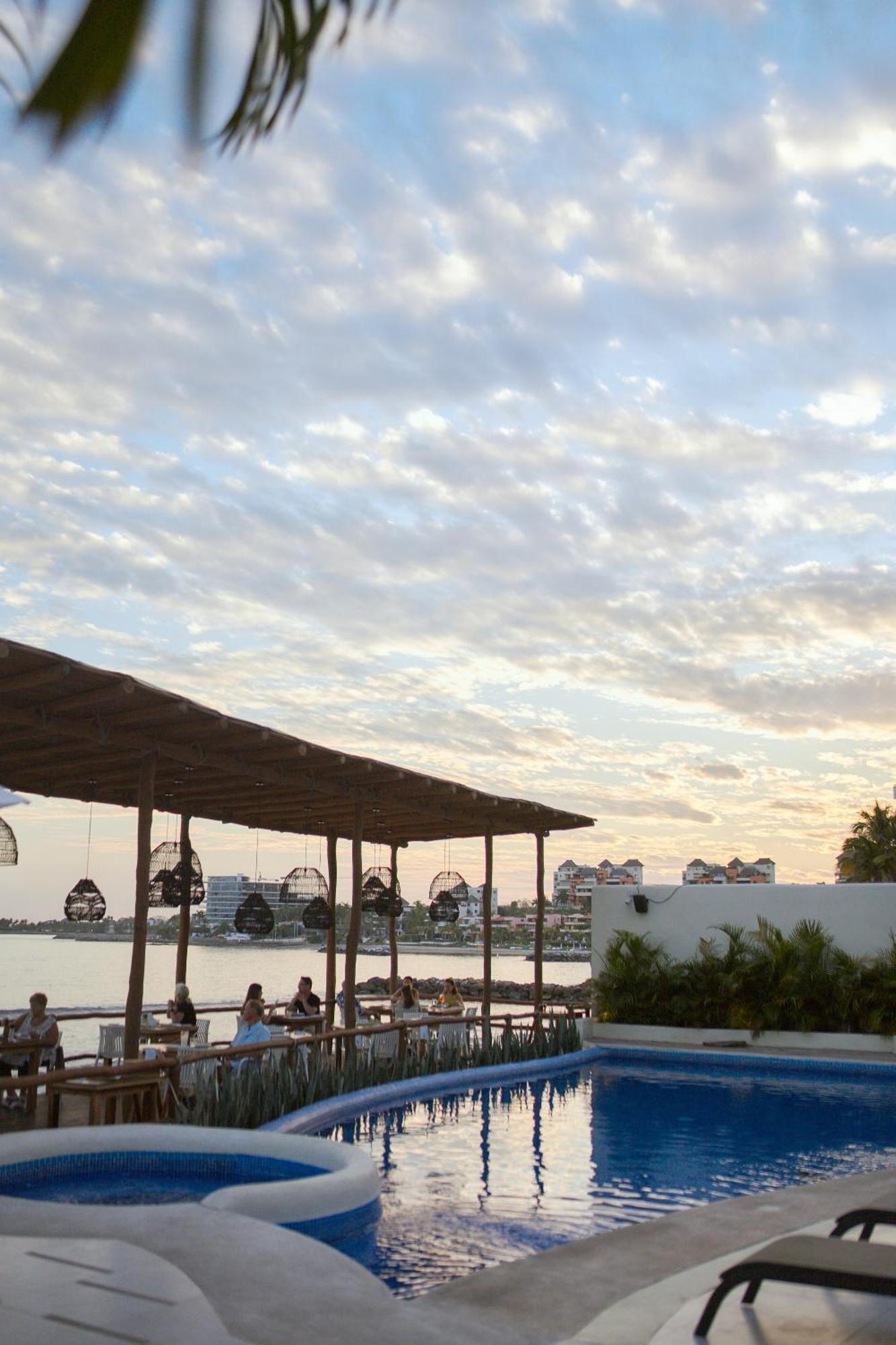 Hotel Ysuri Bucerias Bagian luar foto